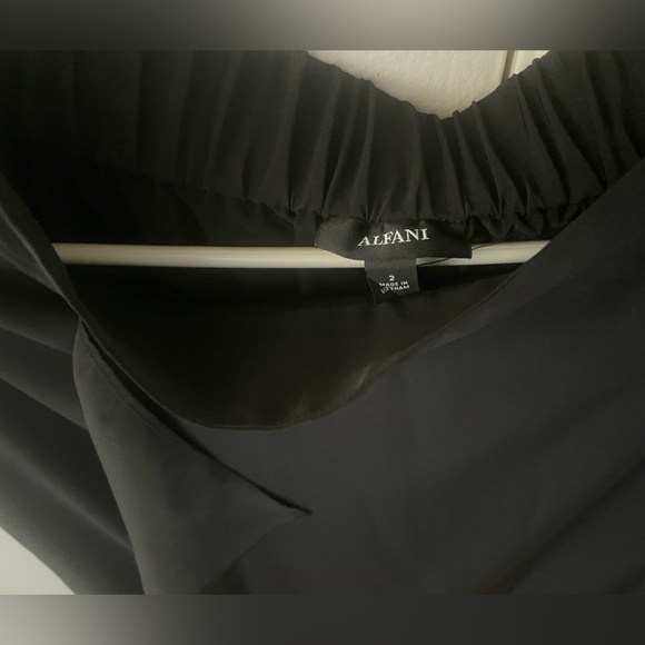 Skirt - Picture 2 of 3